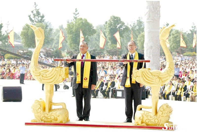 �_��������T