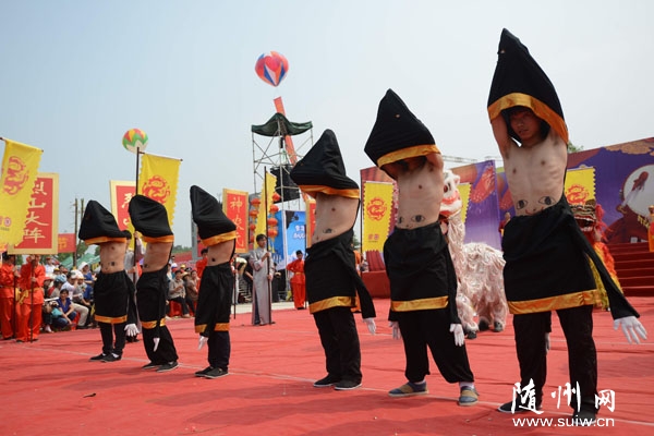 �׵����r�Ļ��R����Ӱ�������ǫF����