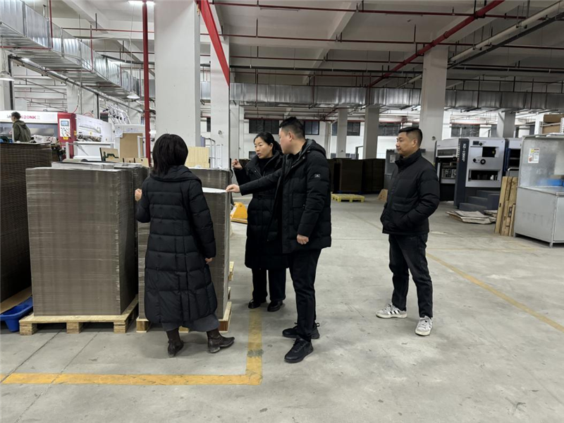 �����(zh��n)���h���_չ���}����